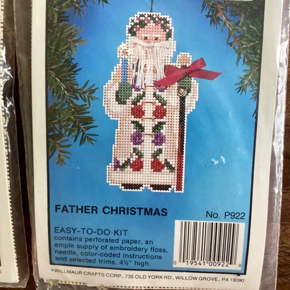 VTG 2 Ps Willmaur Crafts Heirloom Santas Kits Cross Stitch Christmas Ornaments - Picture 5 of 11